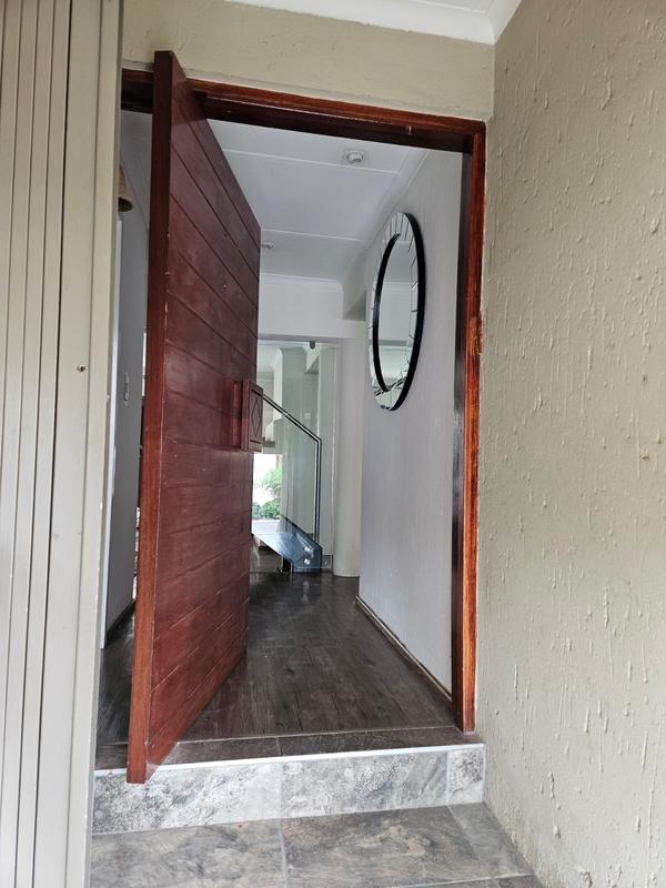To Let 4 Bedroom Property for Rent in Fourways Gauteng