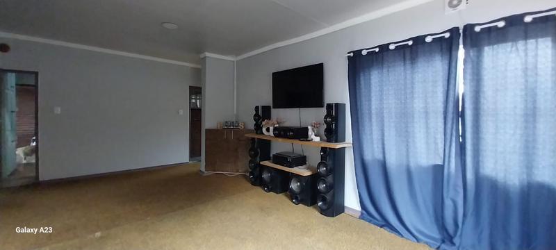 To Let 3 Bedroom Property for Rent in Vanderbijlpark SE 1 Gauteng
