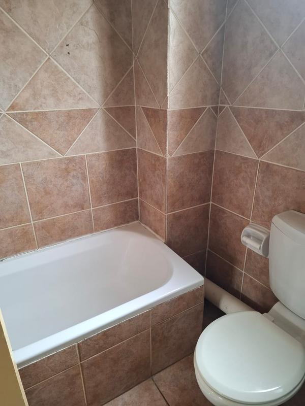 To Let 2 Bedroom Property for Rent in Pretorius Park Gauteng