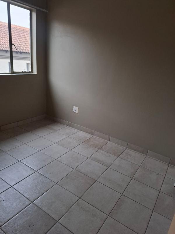 To Let 2 Bedroom Property for Rent in Pretorius Park Gauteng