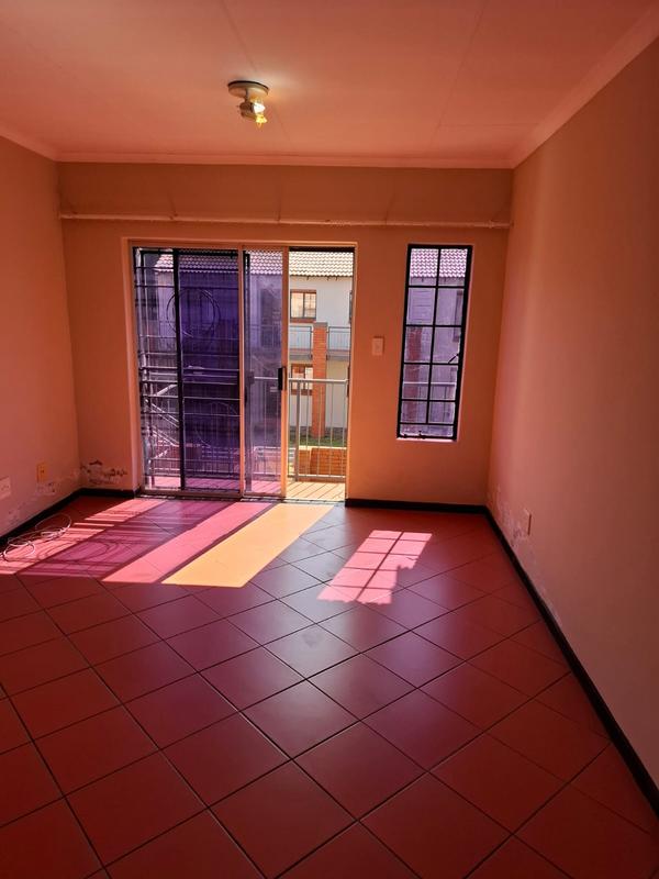 To Let 2 Bedroom Property for Rent in Mooikloof Ridge Gauteng