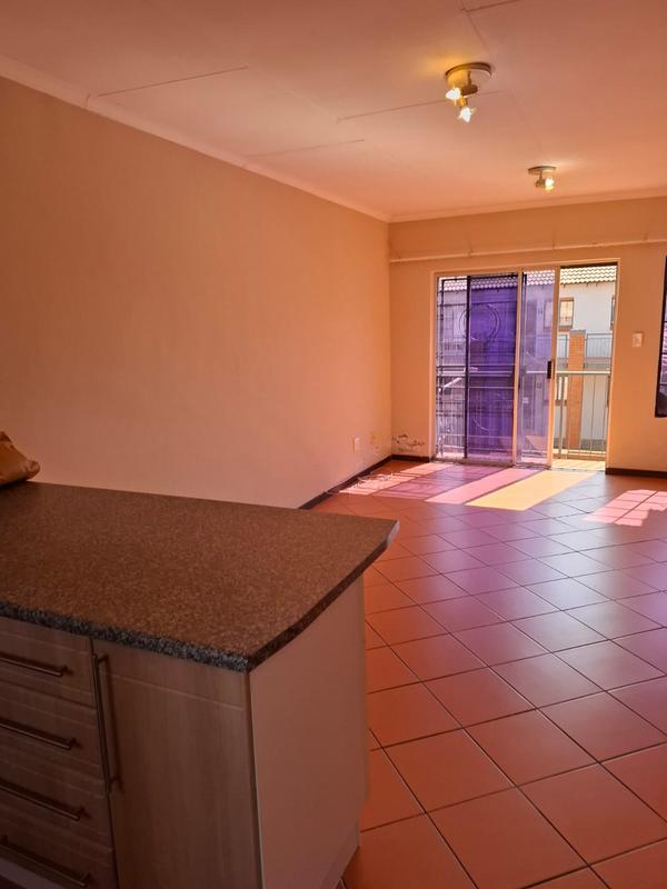 To Let 2 Bedroom Property for Rent in Mooikloof Ridge Gauteng