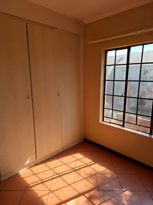 To Let 2 Bedroom Property for Rent in Mooikloof Ridge Gauteng