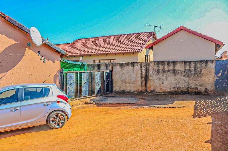 3 Bedroom Property for Sale in Tembisa Gauteng