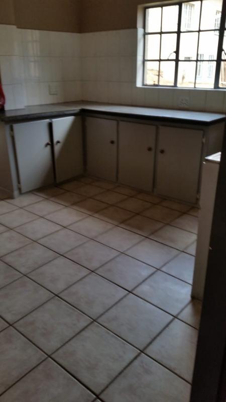 To Let 3 Bedroom Property for Rent in Bramley Gauteng