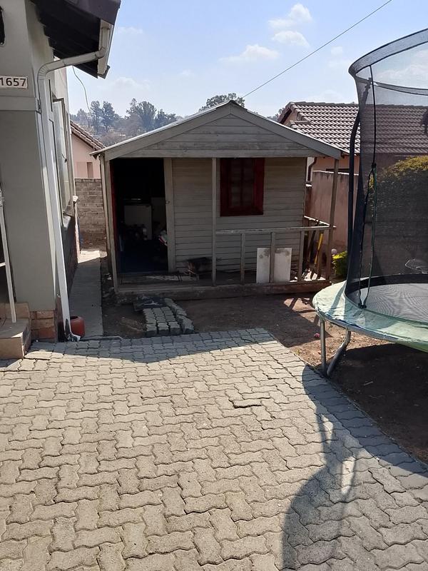 3 Bedroom Property for Sale in Kya Sands Gauteng
