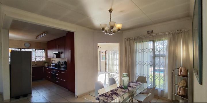 4 Bedroom Property for Sale in Brackendowns Gauteng