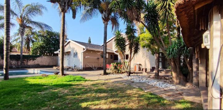 4 Bedroom Property for Sale in Farrarmere Gauteng