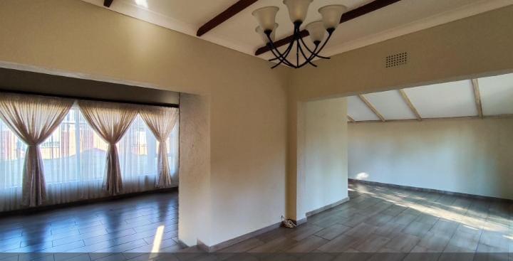 4 Bedroom Property for Sale in Farrarmere Gauteng