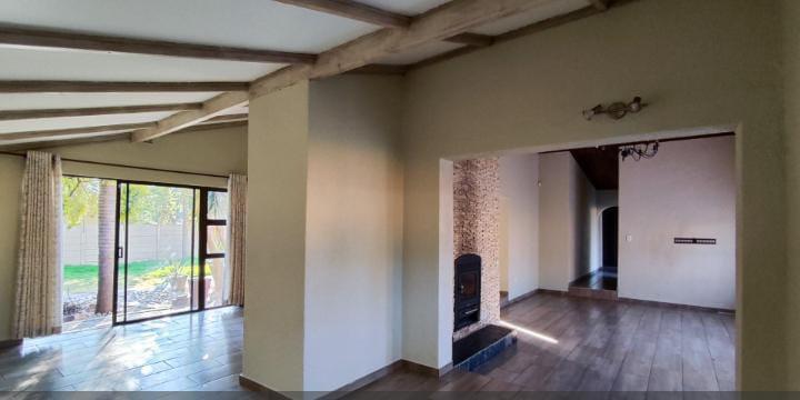 4 Bedroom Property for Sale in Farrarmere Gauteng
