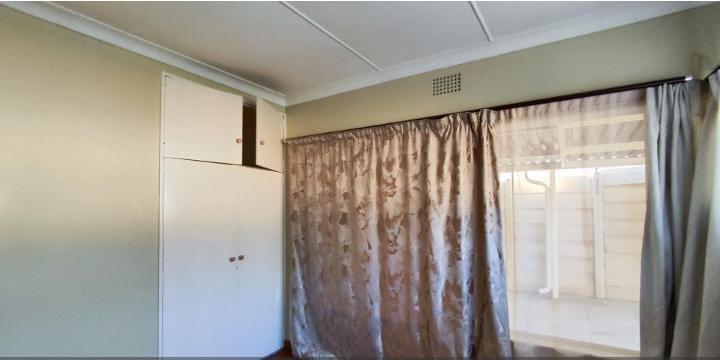 4 Bedroom Property for Sale in Farrarmere Gauteng