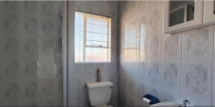 4 Bedroom Property for Sale in Farrarmere Gauteng