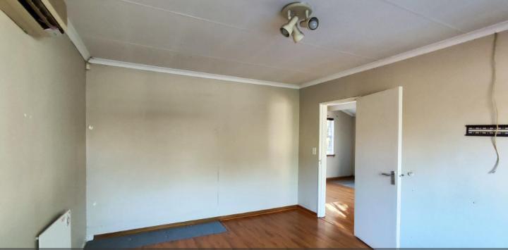 4 Bedroom Property for Sale in Farrarmere Gauteng