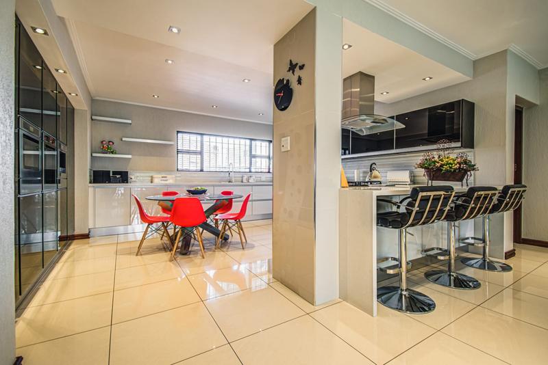 5 Bedroom Property for Sale in Terenure Gauteng