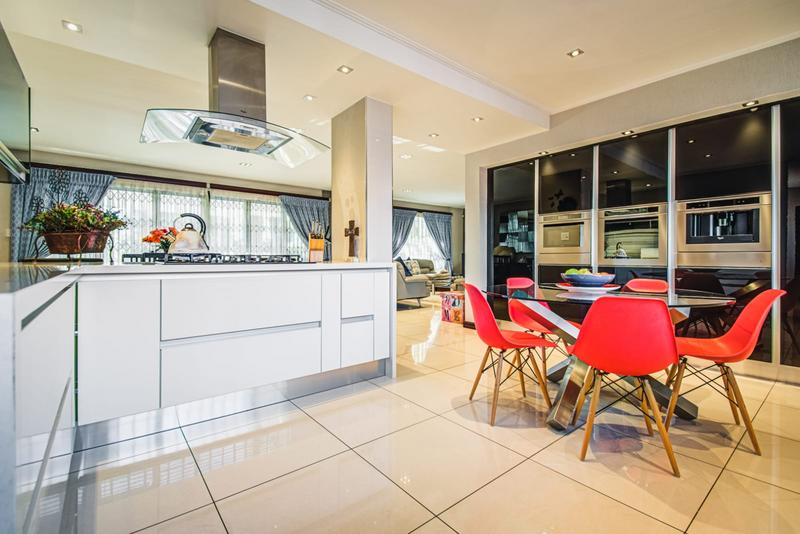 5 Bedroom Property for Sale in Terenure Gauteng