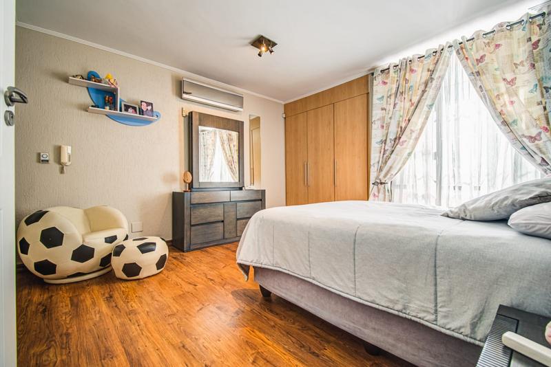 5 Bedroom Property for Sale in Terenure Gauteng