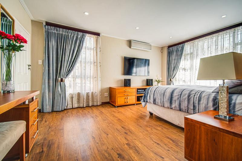 5 Bedroom Property for Sale in Terenure Gauteng