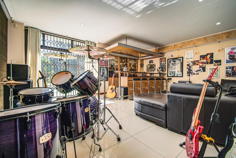 5 Bedroom Property for Sale in Terenure Gauteng