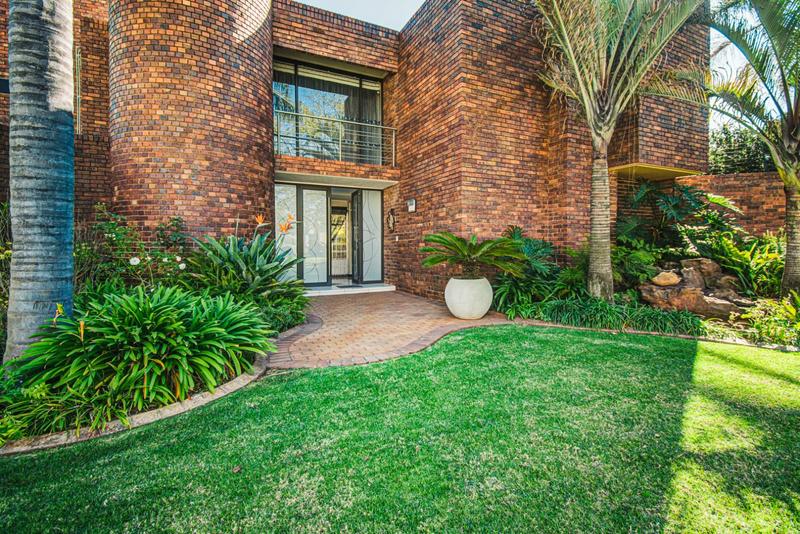 5 Bedroom Property for Sale in Terenure Gauteng