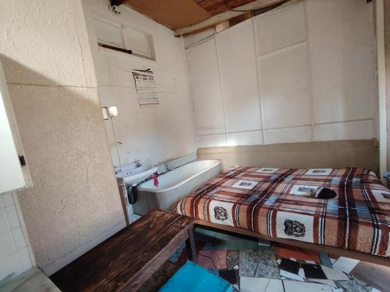 2 Bedroom Property for Sale in Bezuidenhout Valley Gauteng