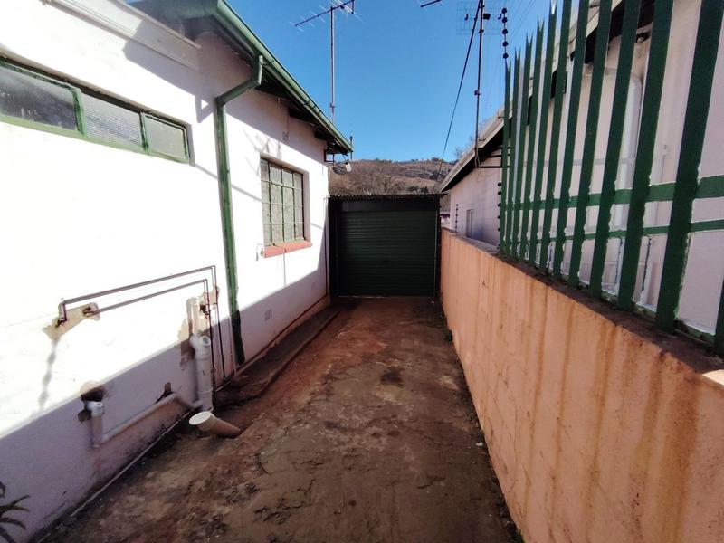 2 Bedroom Property for Sale in Bezuidenhout Valley Gauteng