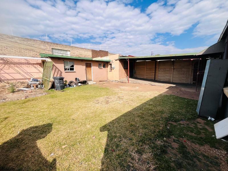 4 Bedroom Property for Sale in Rosettenville Gauteng