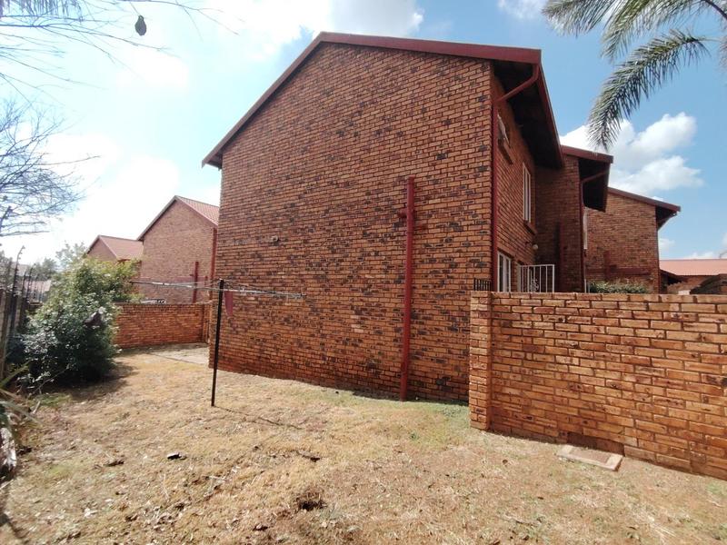 To Let 2 Bedroom Property for Rent in Zwartkop Gauteng