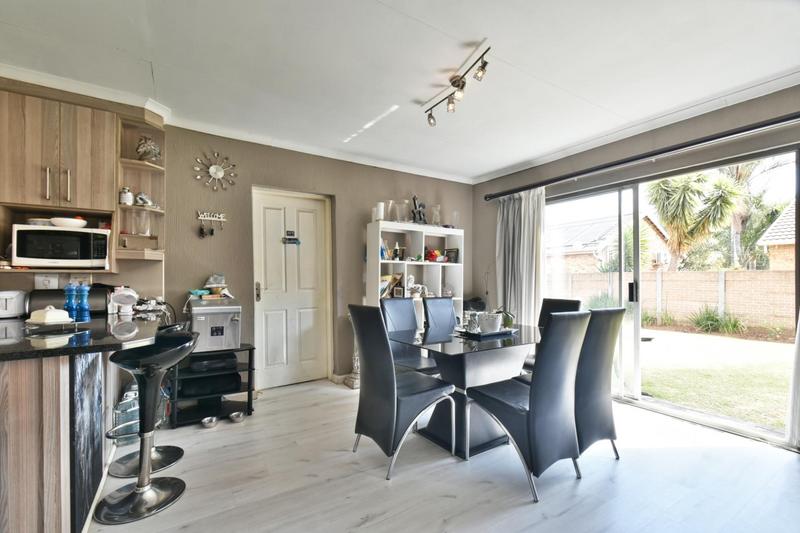 3 Bedroom Property for Sale in Radiokop Gauteng
