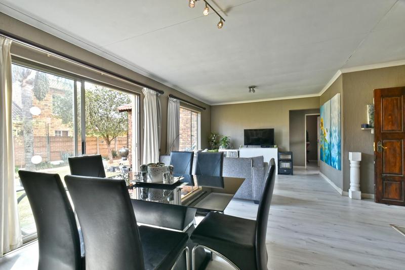 3 Bedroom Property for Sale in Radiokop Gauteng