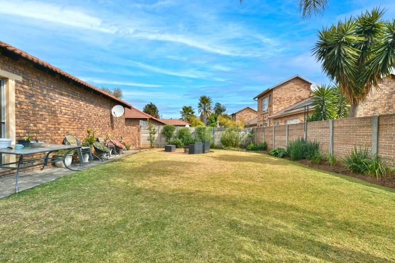3 Bedroom Property for Sale in Radiokop Gauteng
