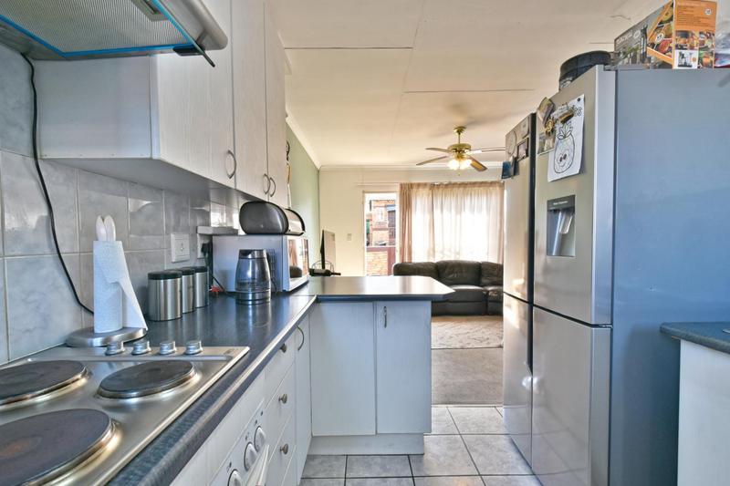 2 Bedroom Property for Sale in Wilgeheuwel Gauteng