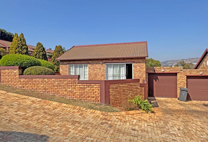 2 Bedroom Property for Sale in Wilgeheuwel Gauteng