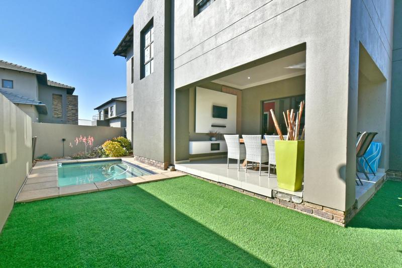 3 Bedroom Property for Sale in Eye of Africa Gauteng