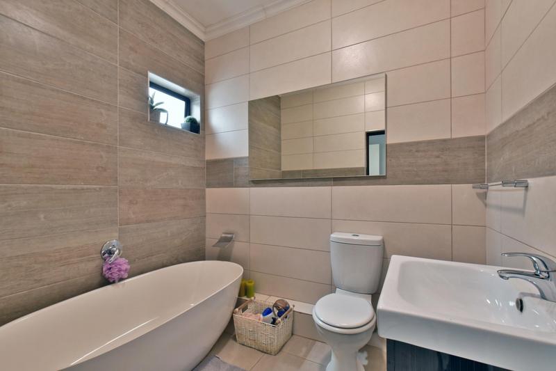 3 Bedroom Property for Sale in Jackal Creek Golf Estate Gauteng