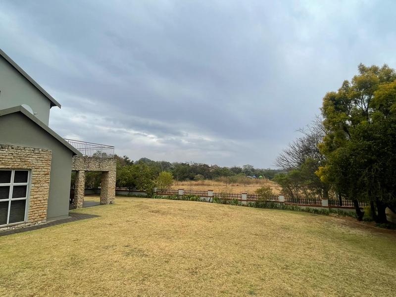 To Let 4 Bedroom Property for Rent in Midstream Estate Gauteng