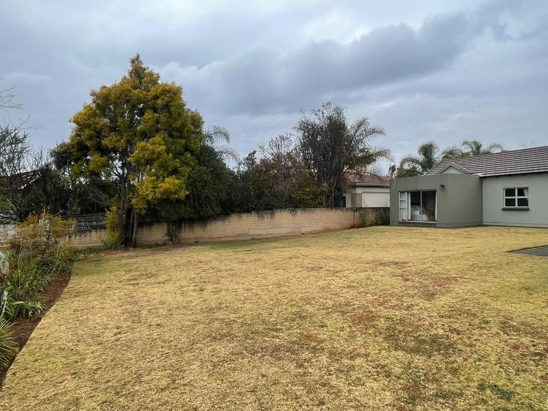 To Let 4 Bedroom Property for Rent in Midstream Estate Gauteng
