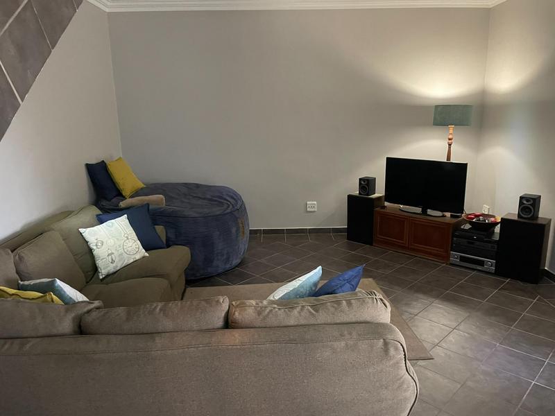 To Let 4 Bedroom Property for Rent in Midstream Estate Gauteng