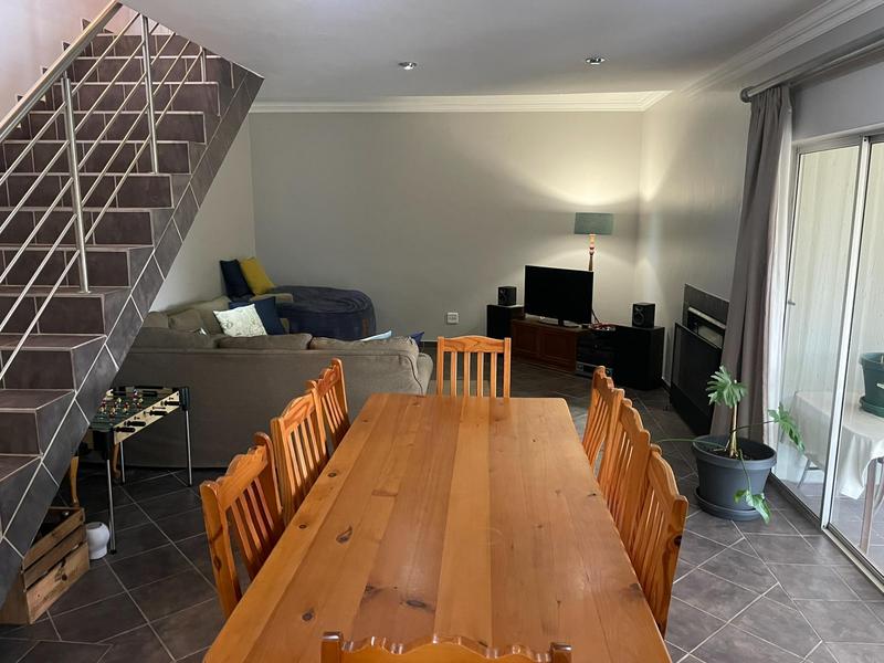 To Let 4 Bedroom Property for Rent in Midstream Estate Gauteng