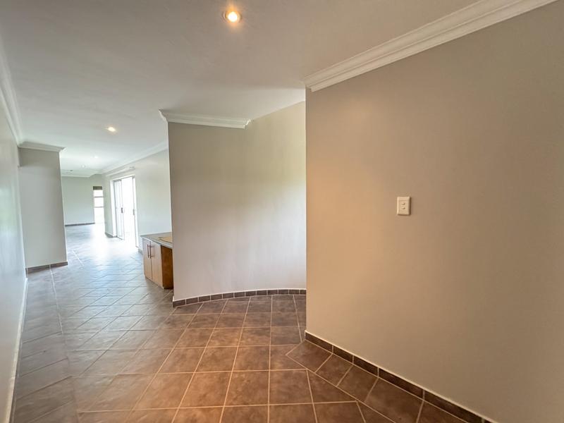 To Let 4 Bedroom Property for Rent in Midstream Estate Gauteng