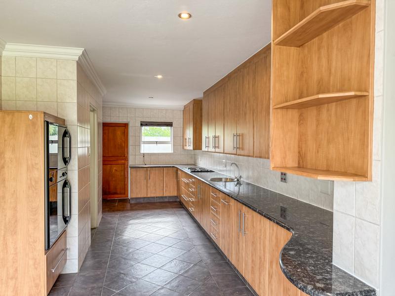 To Let 4 Bedroom Property for Rent in Midstream Estate Gauteng