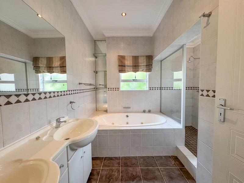 To Let 4 Bedroom Property for Rent in Midstream Estate Gauteng