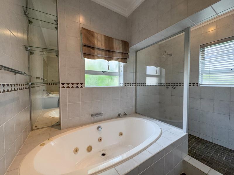 To Let 4 Bedroom Property for Rent in Midstream Estate Gauteng