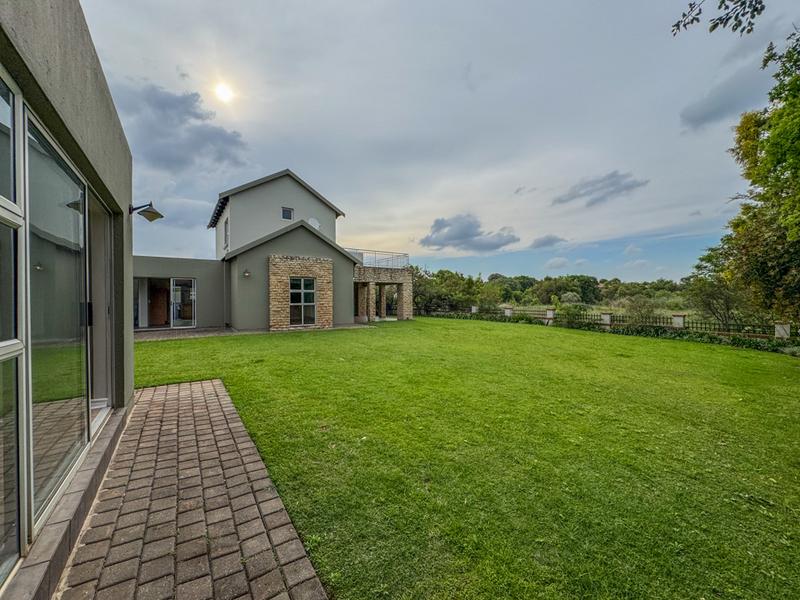 To Let 4 Bedroom Property for Rent in Midstream Estate Gauteng