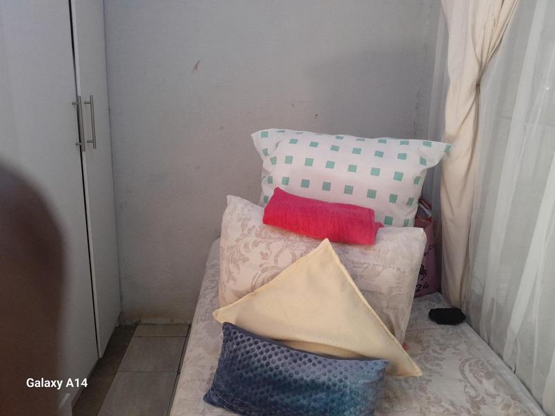 To Let 3 Bedroom Property for Rent in Protea Glen Gauteng