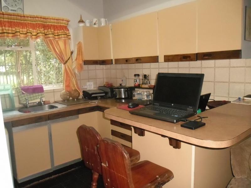 To Let 2 Bedroom Property for Rent in Raslouw Gauteng