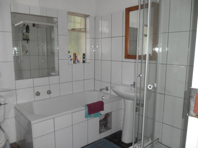 To Let 2 Bedroom Property for Rent in Raslouw Gauteng