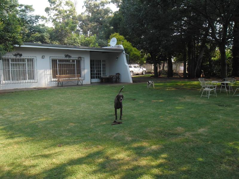 To Let 2 Bedroom Property for Rent in Raslouw Gauteng