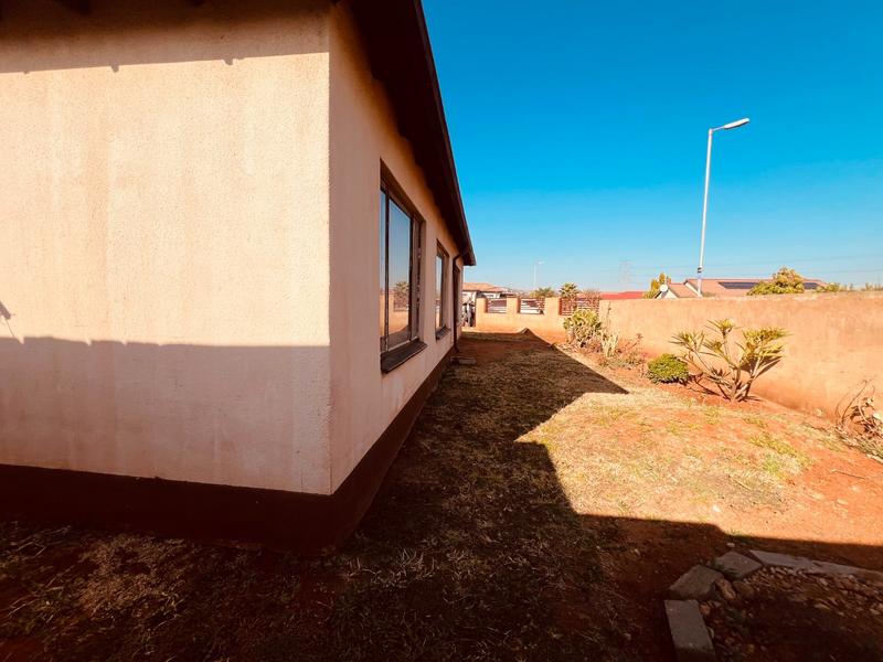 3 Bedroom Property for Sale in The Orchards Gauteng