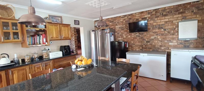 5 Bedroom Property for Sale in Theresa Park Gauteng