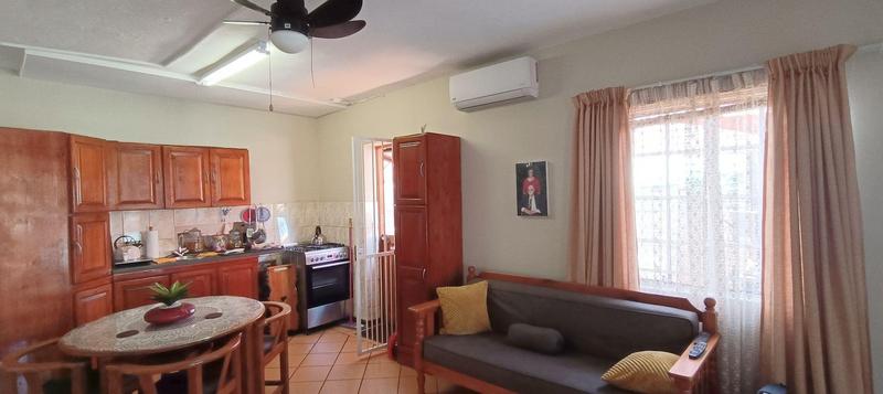 5 Bedroom Property for Sale in Theresa Park Gauteng
